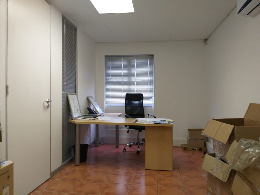 To Let Commercial Property for Rent in Montague Gardens Western Cape